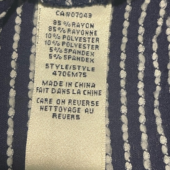 Pleated top 3/4 sleeve - Picture 5 of 6